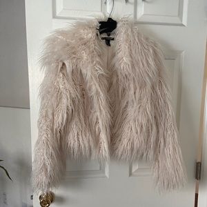 SHAGGY WHITE CROPPED COAT FOREVER 21